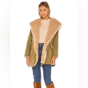 Shane Coat in Army
HEARTLOOM size xs